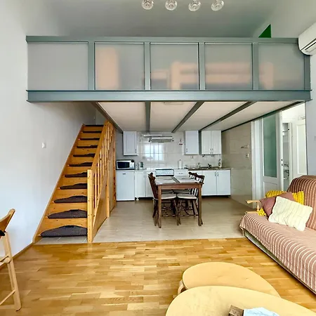 Comfy Bracka Warszawa